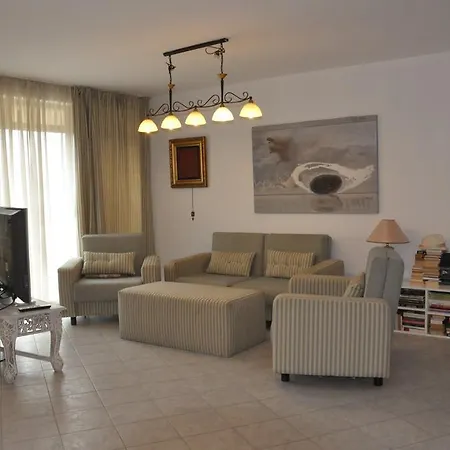 Cottage Kosharitsa Ваканционна къща *